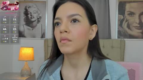 Ariana Reyes online show from 6, 2, 2026