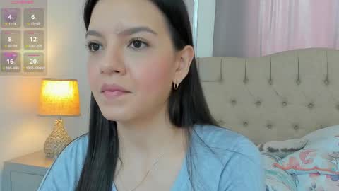 Ariana Reyes online show from 27, 4, 2026