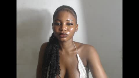 Snapshot of beautyslut1 chatting on 25, 5, 2026 beautyslut1 online show from 25, 5, 2026