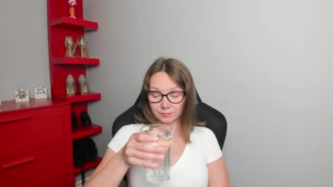 Zoe online show from 28, 7, 2026