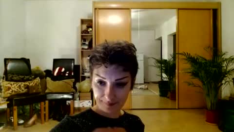 Raluca online show from 17, 6, 2026