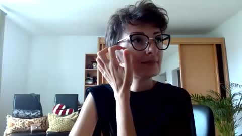 Raluca online show from 13, 7, 2026