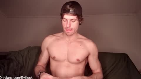 Snapshot of bebexxxdust chatting on 28, 11, 2025 bebe dust online show from 28, 11, 2025