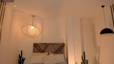 Am Becca online show from 22, 4, 2026