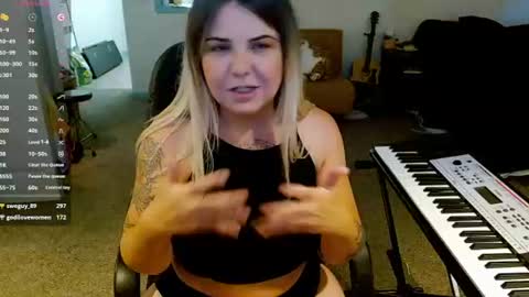 Becca Lubov online show from 27, 7, 2026
