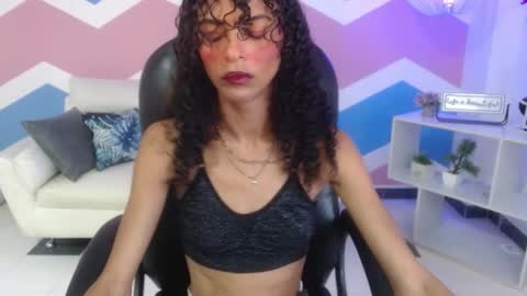 Snapshot of becky_lynch_102 chatting on 14, 11, 2025 becky_lynch_102 online show from 14, 11, 2025