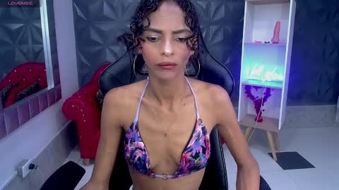 becky_lynch_102 online show from 9, 2, 2026