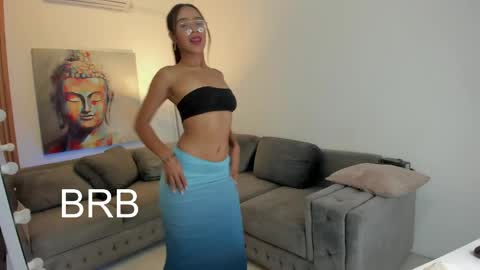 Victoria  online show from 23, 4, 2026