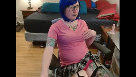Snapshot of beckyking chatting on 5, 1, 2025 BeckyKinkg online show from 5, 1, 2025