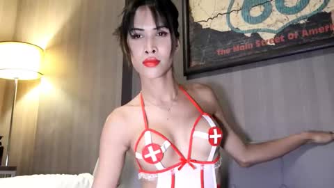 bee_thai online show from 5, 5, 2026
