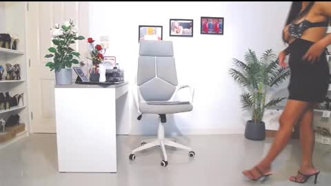 Bee if you ever see the girl who can take 12 inch all the way inside the ass try me online show from 9, 3, 2025