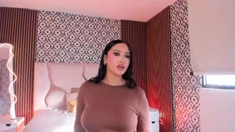 BELLA online show from 12, 6, 2026