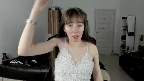 Snapshot of bekkareyes chatting on 20, 11, 2025 bekka online show from 20, 11, 2025