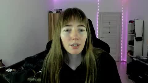 Snapshot of bekkareyes chatting on 26, 11, 2025 bekka online show from 26, 11, 2025