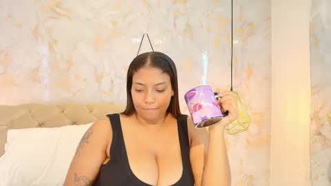 Snapshot of belacampbell chatting on 7, 10, 2025 Bela online show from 7, 10, 2025