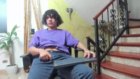 independent model online show from 5, 12, 2024