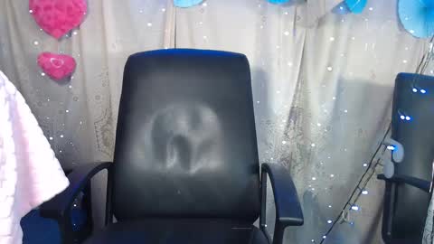 modelo independiente online show from 21, 1, 2025