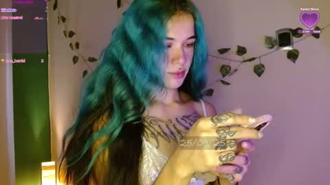   online show from 25, 9, 2025