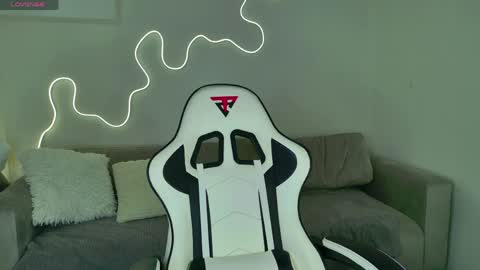 Hi I am Bella online show from 30, 3, 2026