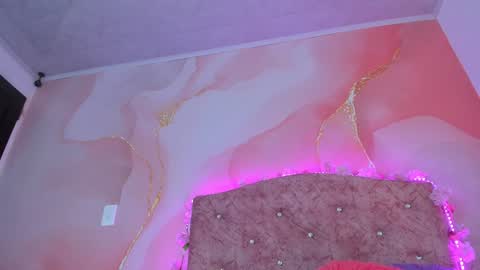 Melanie  online show from 27, 1, 2025