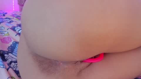 Melanie  online show from 5, 2, 2025