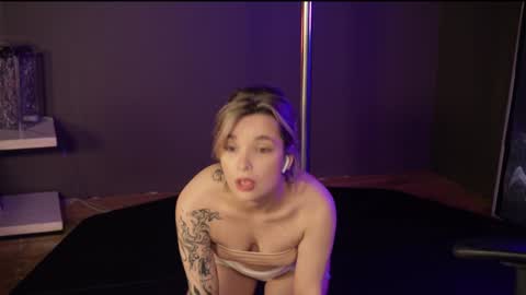 Snapshot of bella_alita chatting on 28, 1, 2025 lita online show from 28, 1, 2025