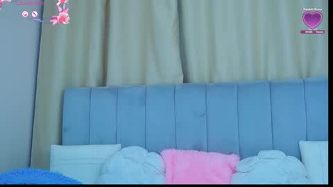 Bella online show from 7, 10, 2025