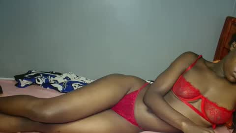 Snapshot of bella_cocy chatting on 1, 6, 2026 cocy online show from 1, 6, 2026