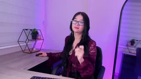 Bella Corbin   online show from 30, 6, 2026