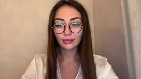 bella_foxxi online show from 8, 12, 2024