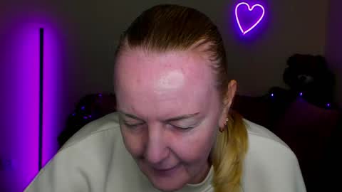 Bella online show from 18, 4, 2026