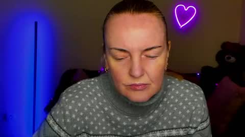 Bella online show from 25, 4, 2026