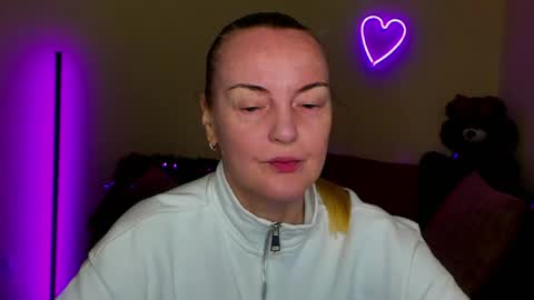 Bella online show from 26, 4, 2026