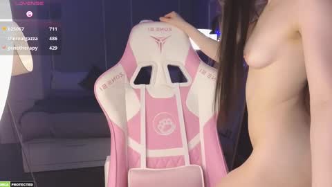 Snapshot of bella_hayes chatting on 26, 12, 2024 Bella next stream December 2 at 9pm gmt online show from 26, 12, 2024