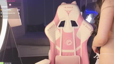 Snapshot of bella_hayes chatting on 15, 1, 2025 Bella next stream December 2 at 9pm gmt online show from 15, 1, 2025