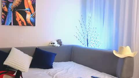 Bella online show from 28, 5, 2026