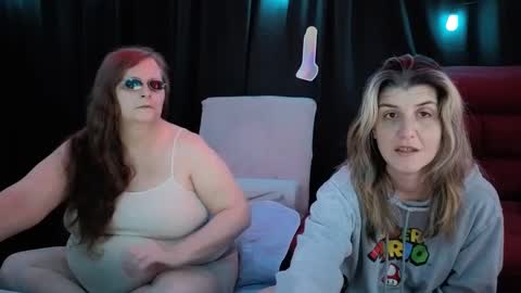 Snapshot of bella_james_1988 chatting on 13, 9, 2025 Bella James online show from 13, 9, 2025