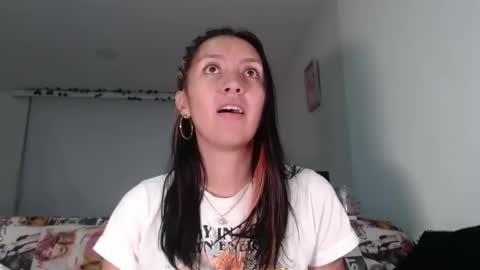 Bella Marlowe online show from 3, 2, 2025