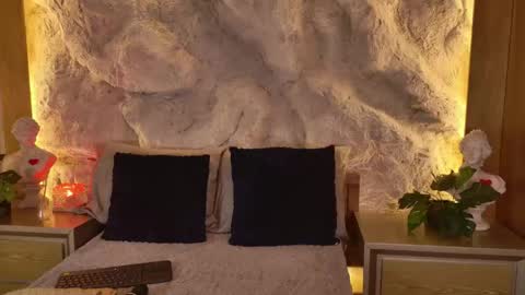  BELLA  online show from 24, 4, 2026