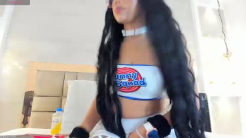  BELLA  online show from 12, 6, 2026