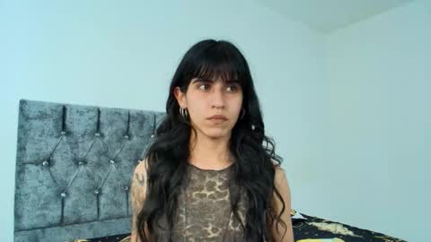 Bella online show from 10, 9, 2025