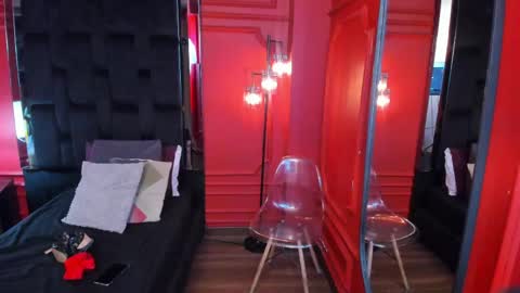 Bella Riviera online show from 25, 4, 2026