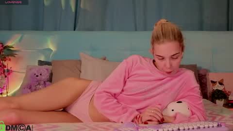 Bella online show from 16, 4, 2026