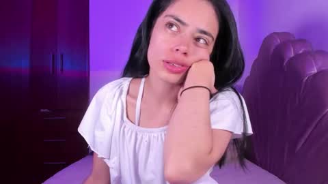 Valeria Model Independent online show from 5, 2, 2026