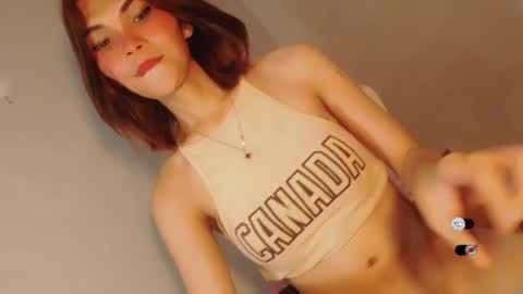 Snapshot of bella_tara chatting on 8, 12, 2024 Bella online show from 8, 12, 2024