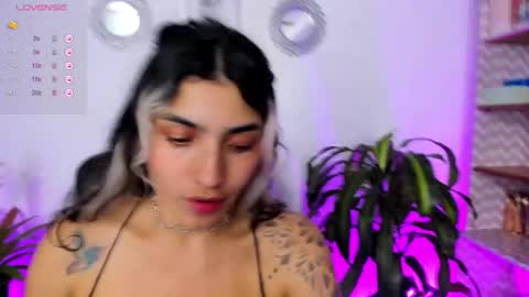 Bella online show from 18, 1, 2025