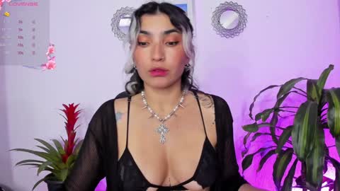 Bella online show from 8, 2, 2025