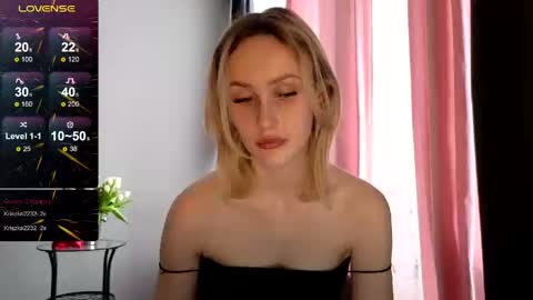 bella_villen online show from 9, 3, 2026