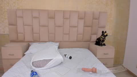 Snapshot of bellaastorm chatting on 19, 2, 2025 bellaastorm online show from 19, 2, 2025