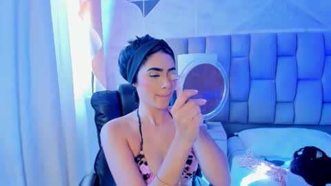 Snapshot of bellaastorm chatting on 17, 10, 2025 bellaastorm online show from 17, 10, 2025